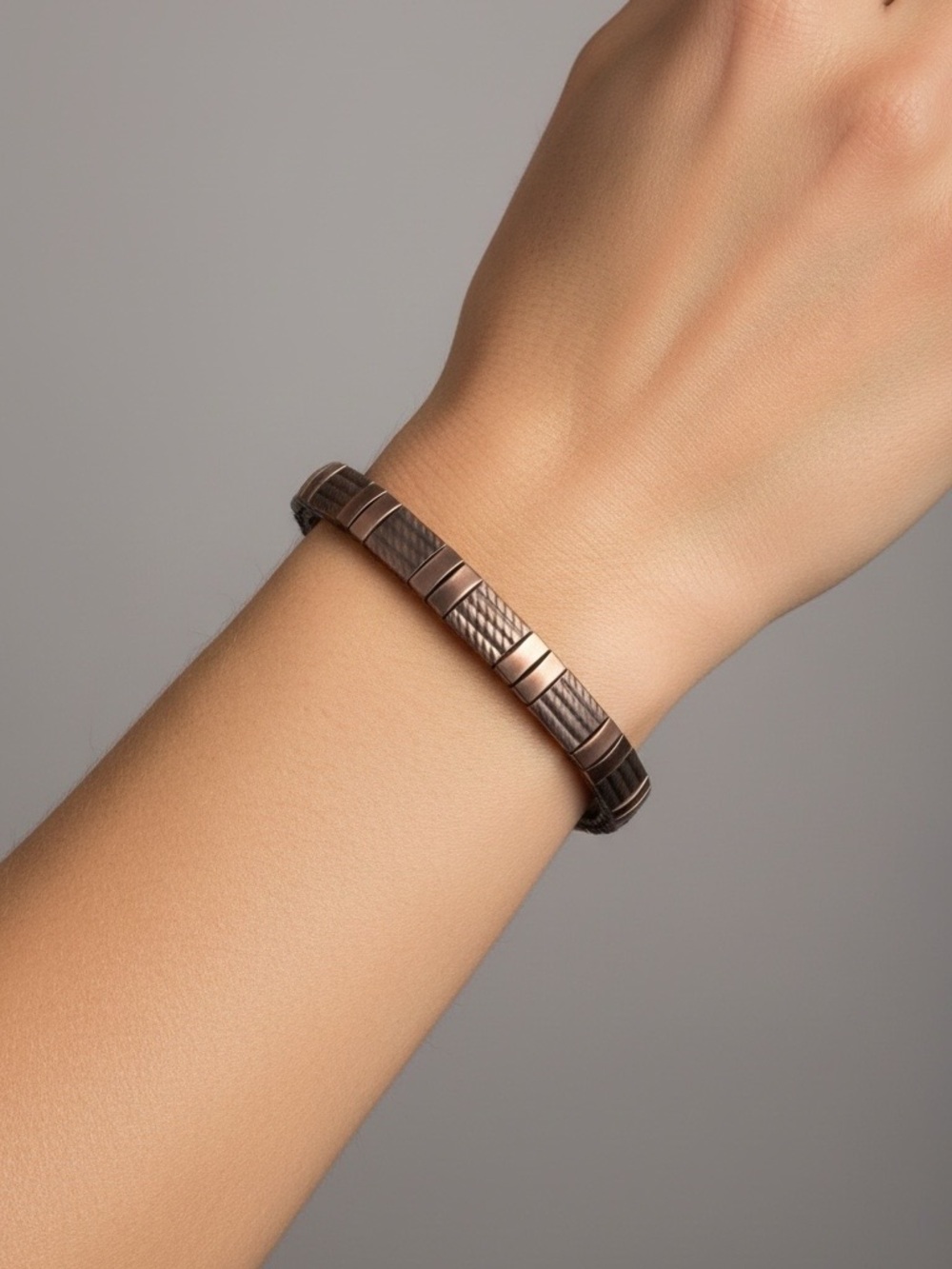 Milor Stainless Steel Expansion Bracelet in Gunmetal